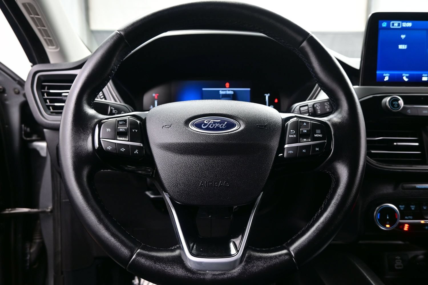 Used 2024 Ford Escape Active AWD/4WD image 26