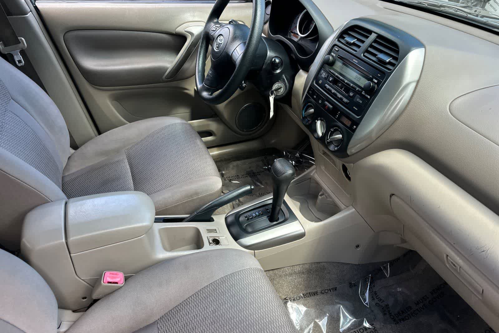 Used 2004 Toyota RAV4 2WD image 18