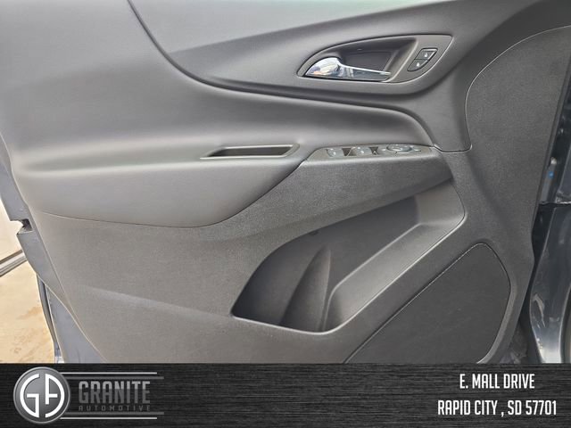 Used 2023 Chevrolet Equinox LT image 10