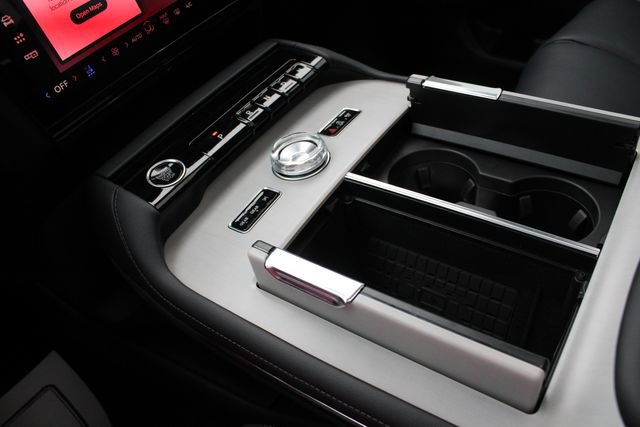 New 2026 Lincoln Navigator L Reserve AWD/4WD image 45