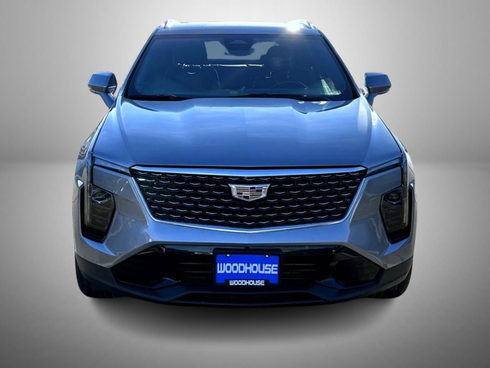 Used 2024 Cadillac XT4 Premium Luxury image 2