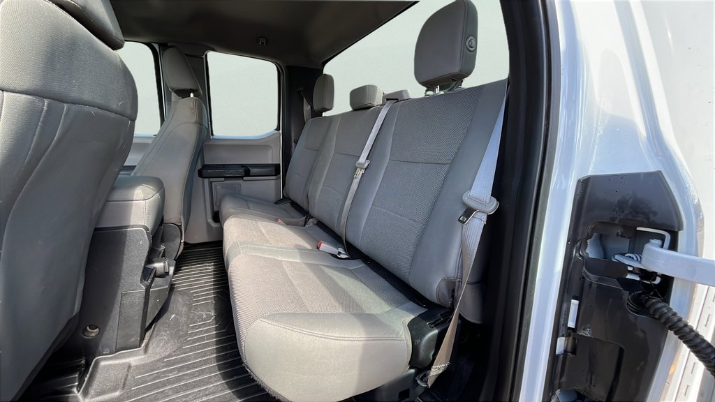 Used 2018 Ford F250 XL w/ Power Equipment Group AWD/4WD image 16