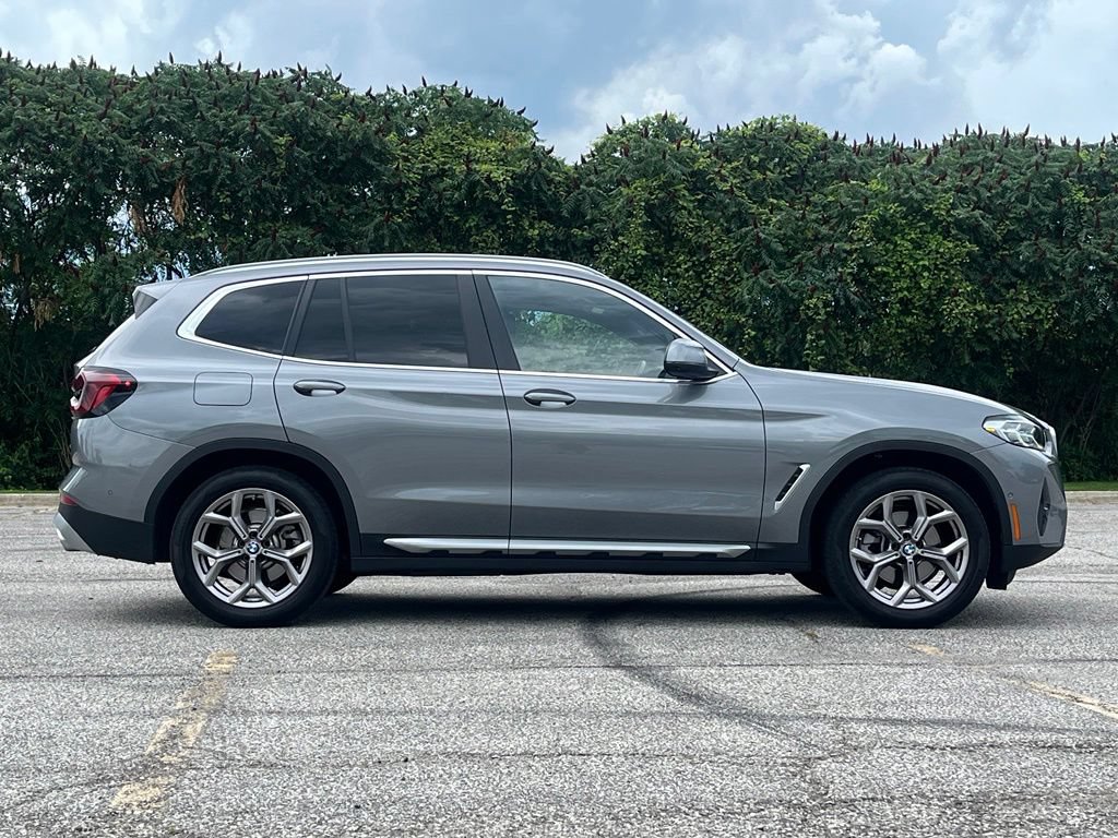 Used 2023 BMW X3 xDrive30i w/ Premium Package w/ZPA AWD/4WD image 8
