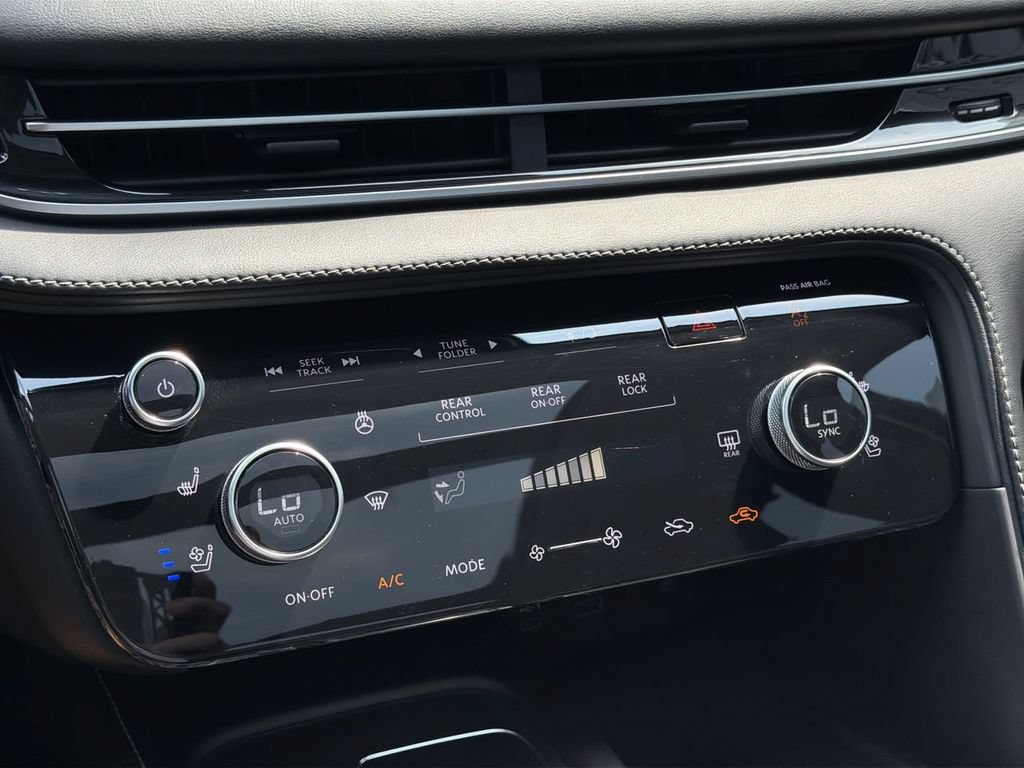Certified 2023 INFINITI QX60 Luxe w/ Performance Audio Package AWD/4WD image 21