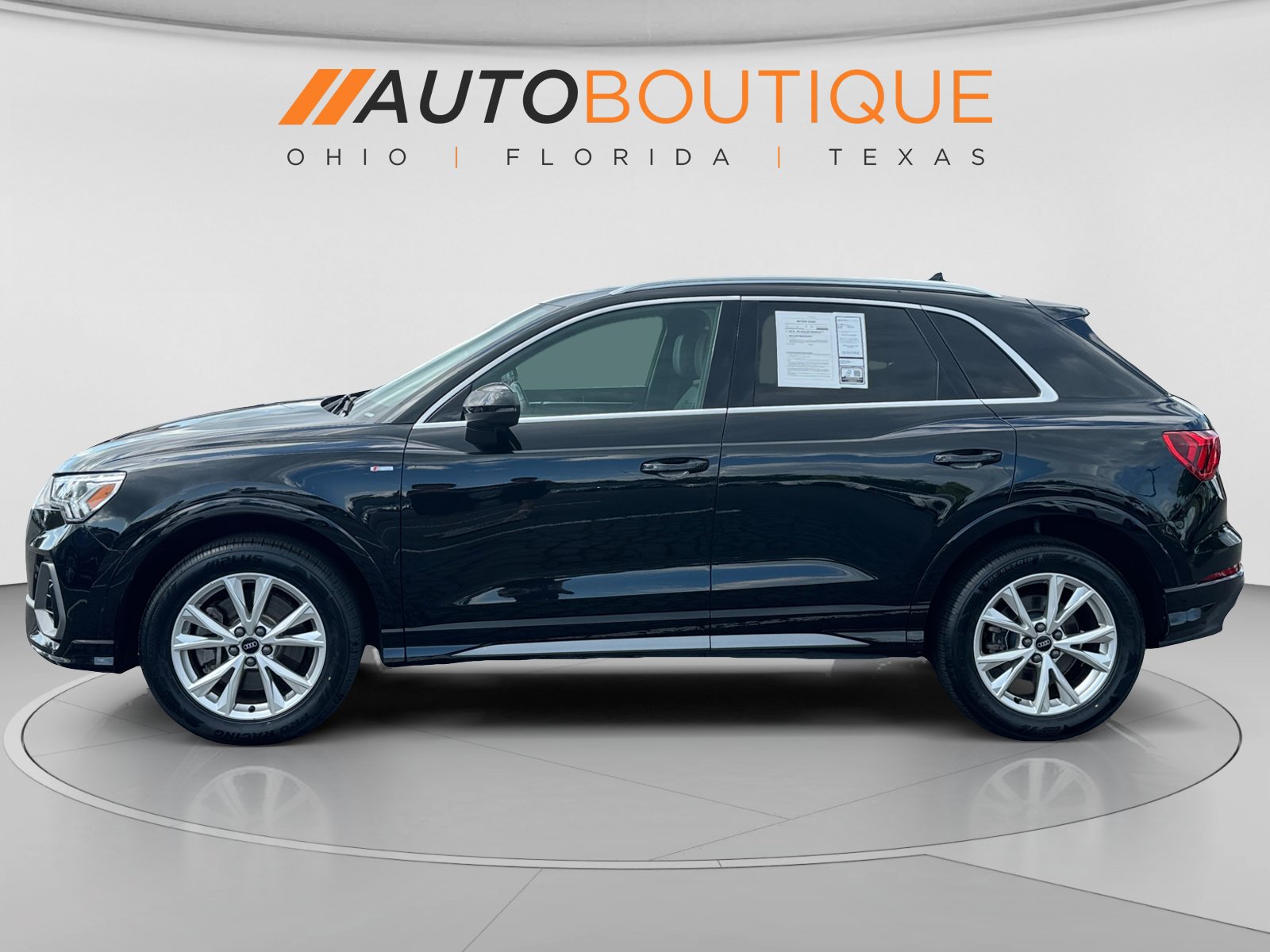 Used 2023 Audi Q3 2.0T Premium Plus AWD/4WD image 2