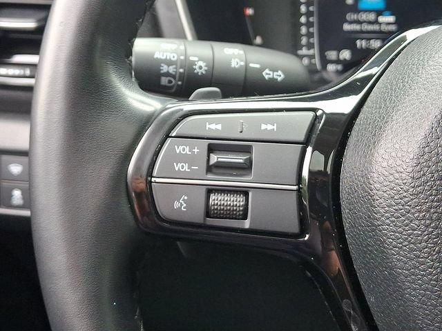 Certified 2025 Honda Pilot Elite image 24