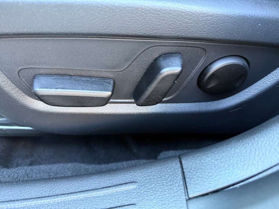 Used 2023 MAZDA CX-50 Meridian Edition w/ Cargo Package image 32