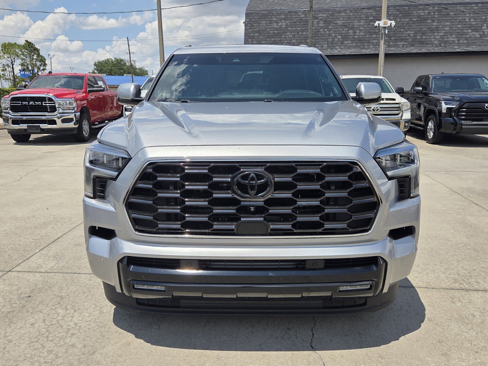 Certified 2025 Toyota Sequoia Platinum AWD/4WD image 2