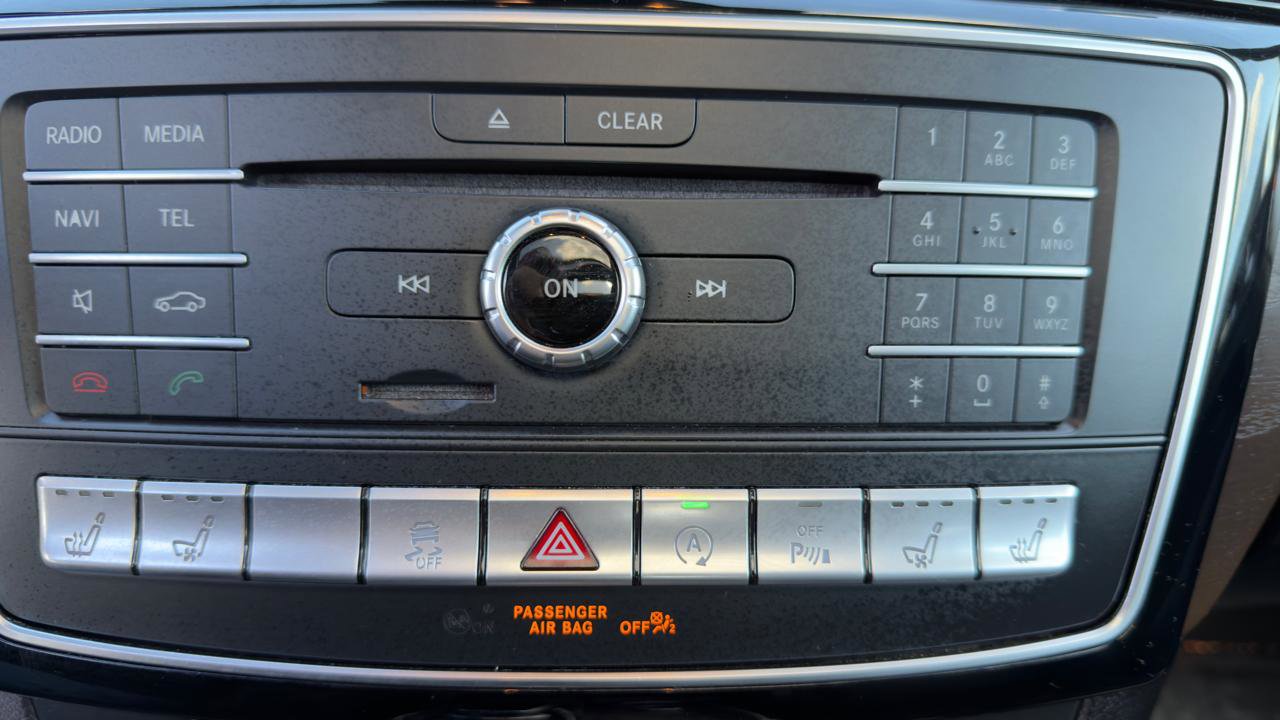 Used 2017 Mercedes-Benz GLS 450 4MATIC image 30