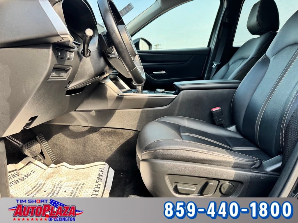 Used 2025 MAZDA CX-90 3.3 Turbo w/ Select Package AWD/4WD image 34