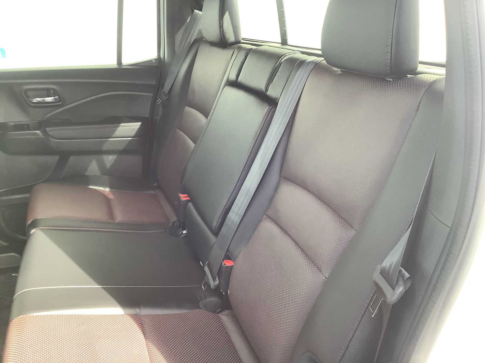 New 2026 Honda Ridgeline Black Edition image 13