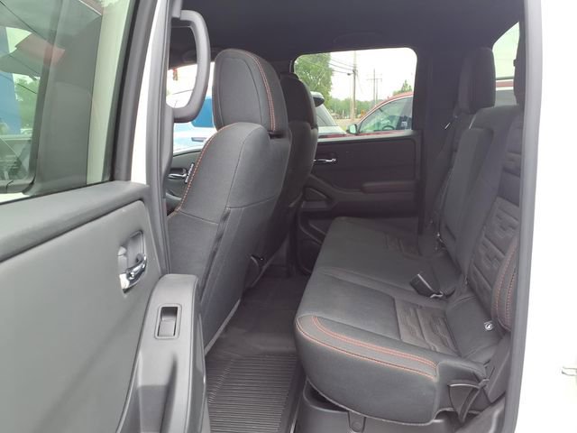 Used 2024 Nissan Frontier PRO-4X w/ Technology Package AWD/4WD image 18