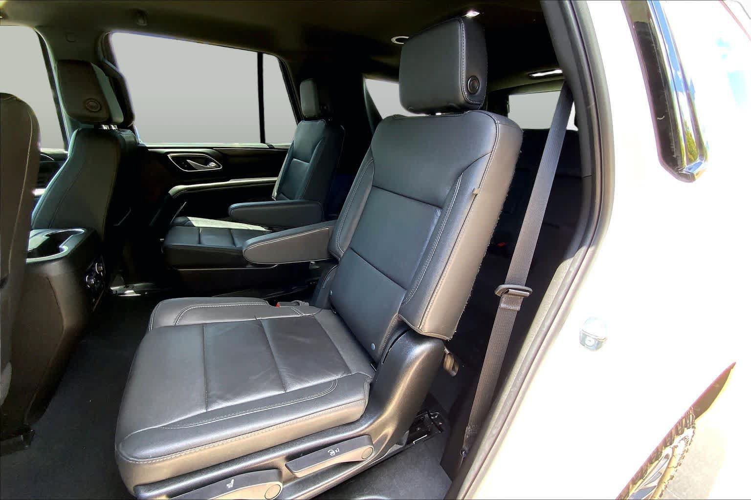 Used 2024 Chevrolet Tahoe Z71 AWD/4WD image 21