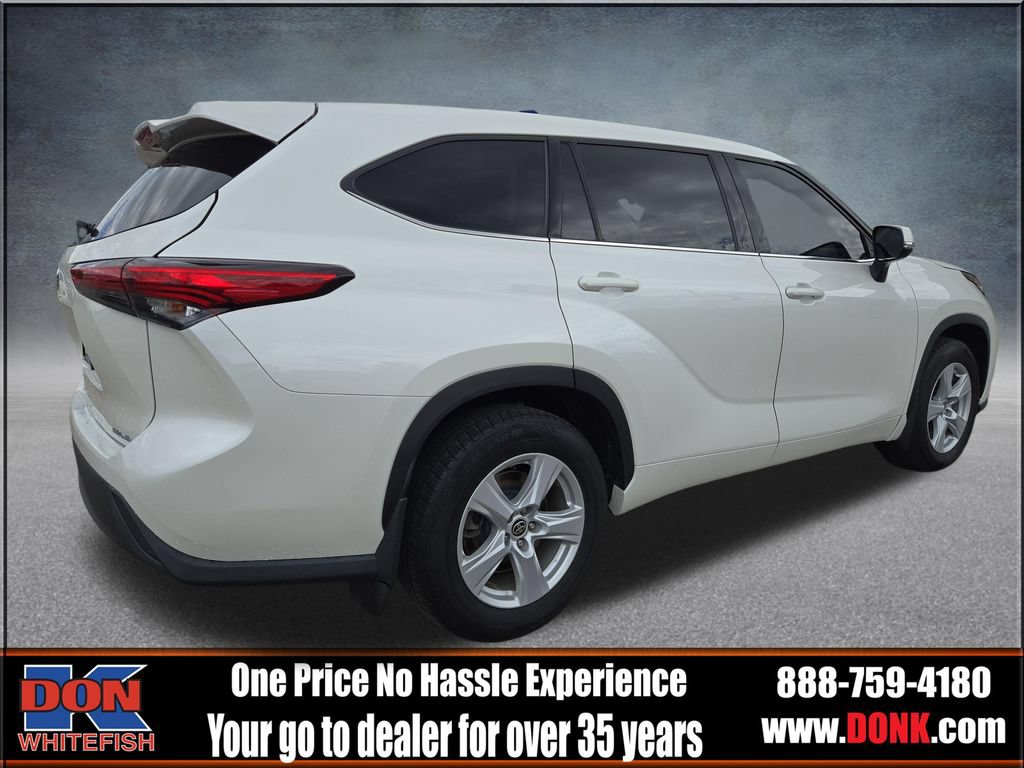 Used 2020 Toyota Highlander LE AWD/4WD image 8