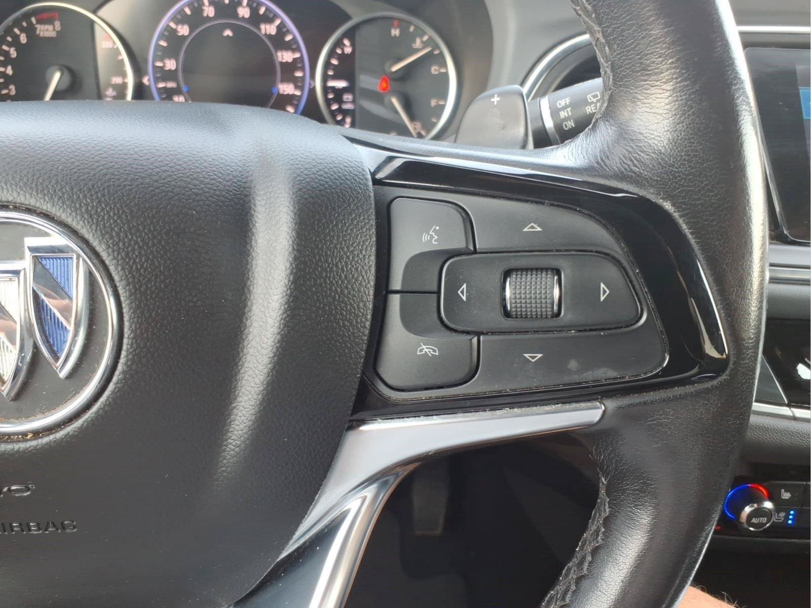 Used 2022 Buick Enclave Premium FWD image 23