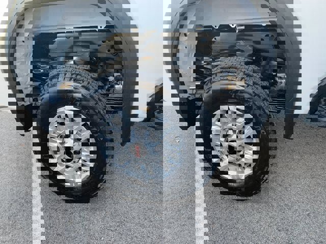 New 2026 GMC Sierra 2500 SLE w/ SLE Value Package; image 5