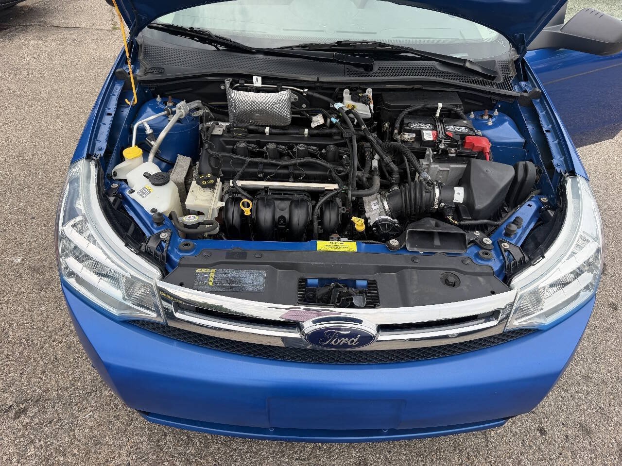 Used 2010 Ford Focus SE FWD image 15