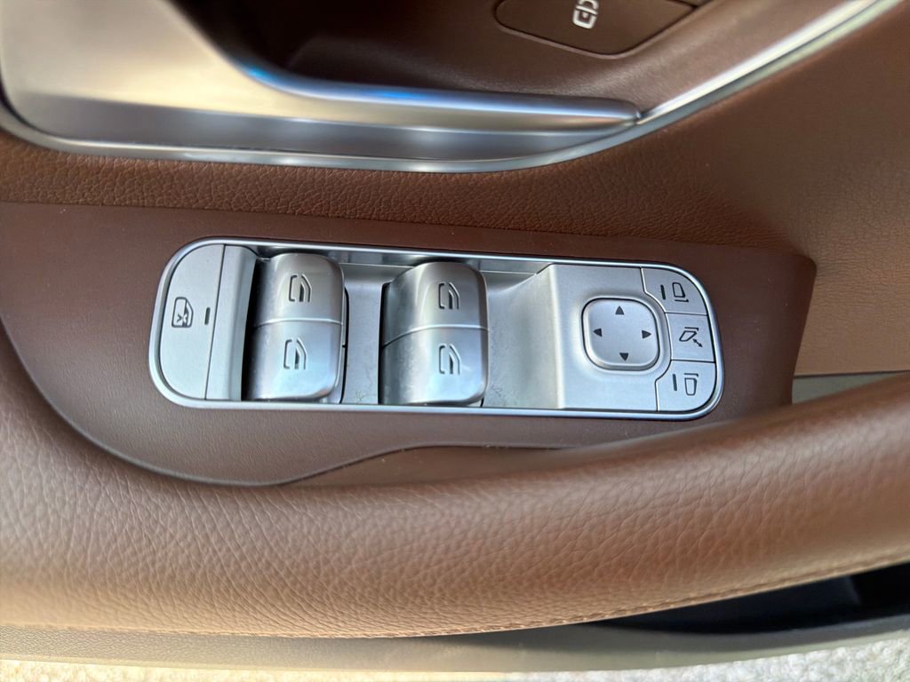 Certified 2024 Mercedes-Benz GLE 450 4MATIC image 31