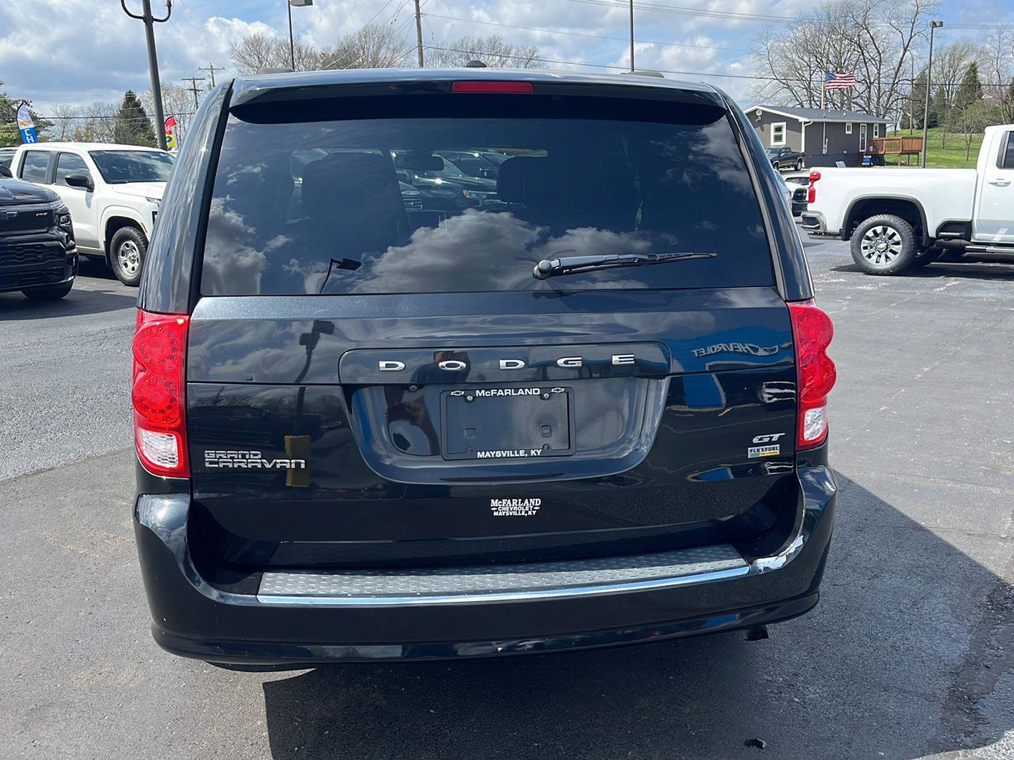 Used 2019 Dodge Grand Caravan GT image 4