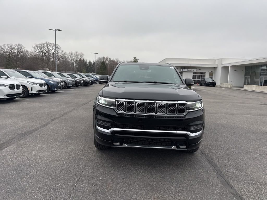 Used 2023 Jeep Grand Wagoneer L Series III w/ Rear Seat Video Group 1 image 2