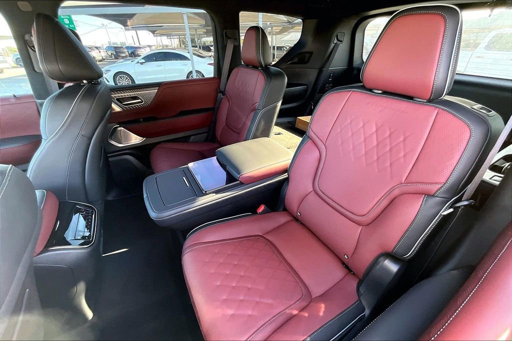 New 2026 INFINITI QX80 Autograph image 15