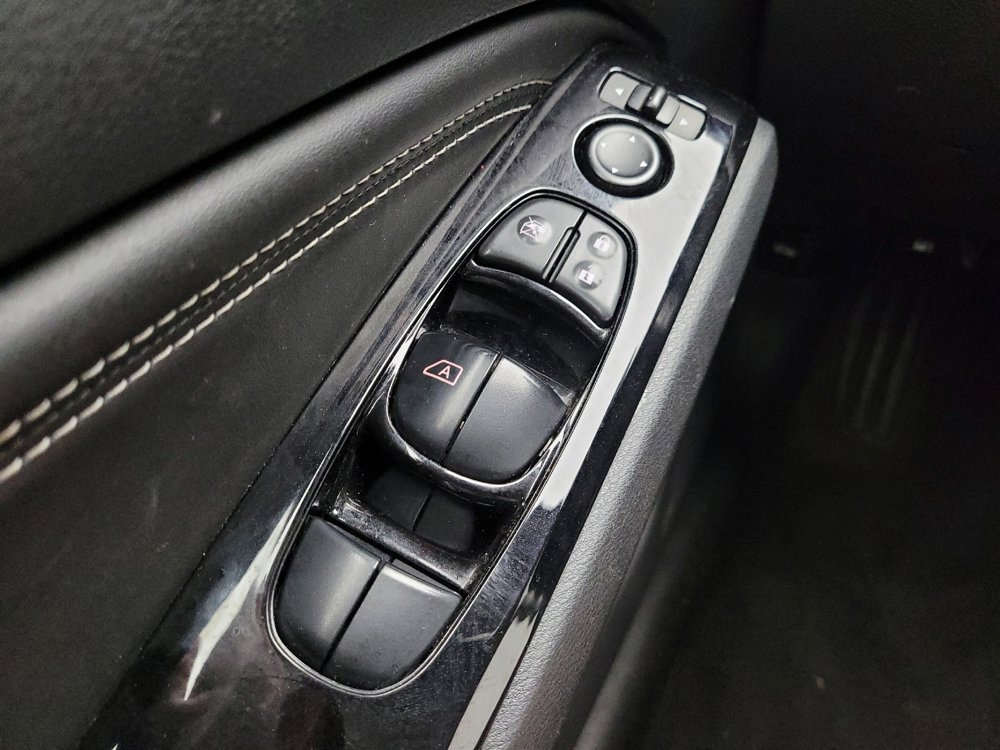 Used 2022 Nissan Altima 2.5 SV w/ SV Premium Package FWD image 27