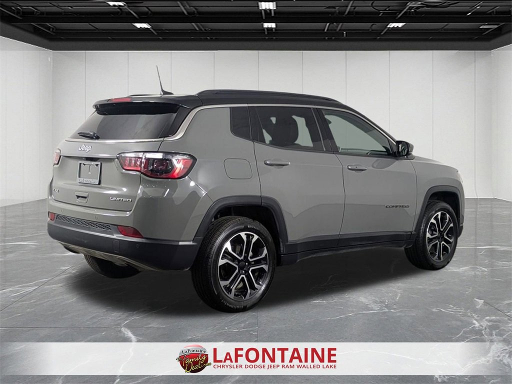 Certified 2023 Jeep Compass Limited image 5
