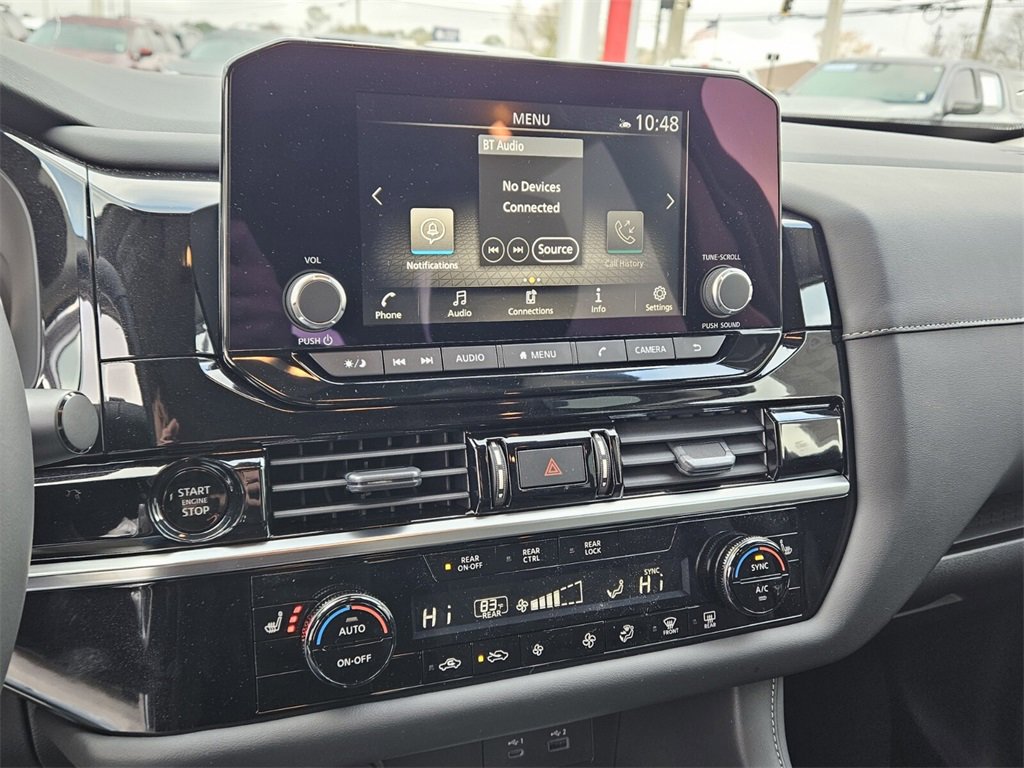 New 2025 Nissan Pathfinder SV image 19