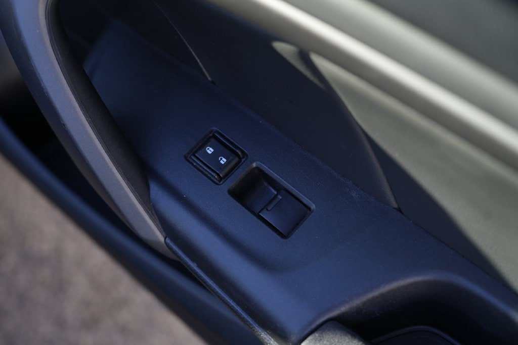 Used 2011 Honda Accord LX-S image 25