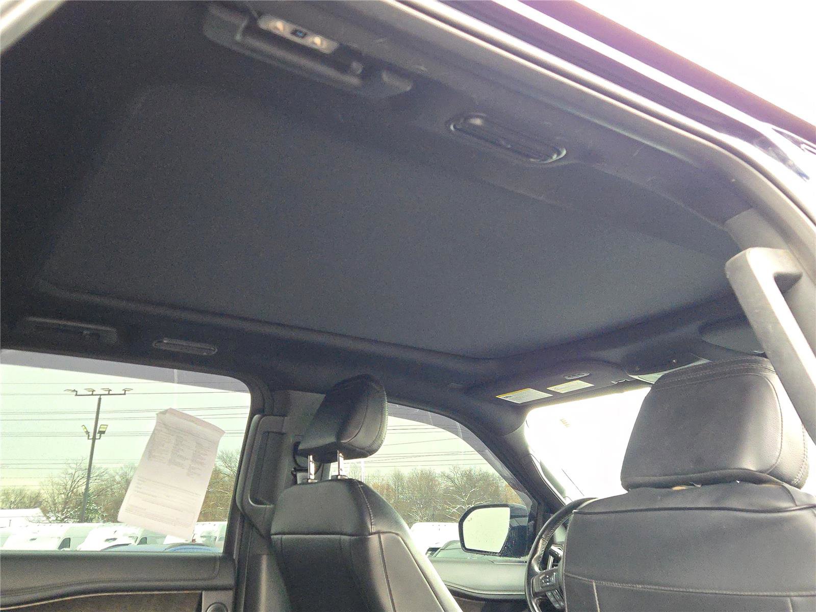 Used 2021 Ford Expedition Limited image 12