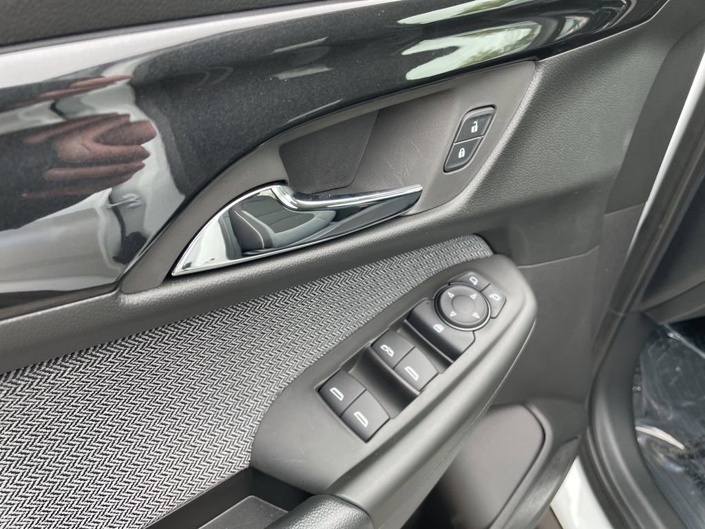 New 2026 Chevrolet TrailBlazer LS w/ LS Convenience Package FWD image 6