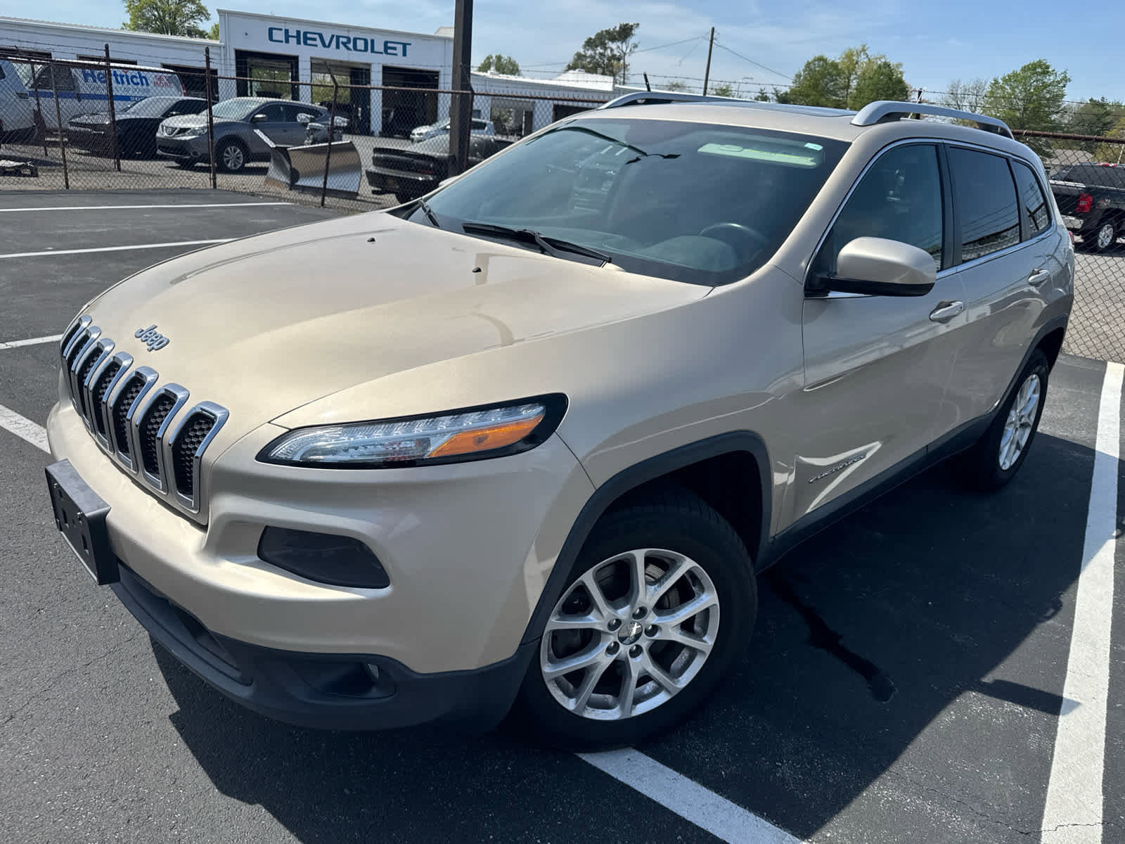 Used 2014 Jeep Cherokee Latitude w/ Comfort/Convenience Group