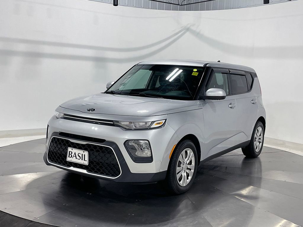 Used 2020 Kia Soul LX image 8