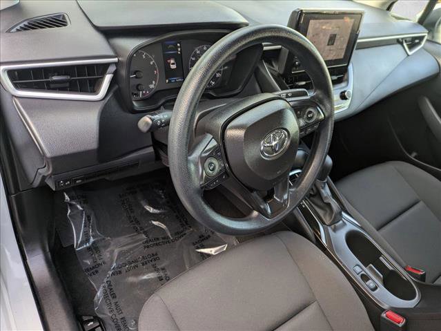 Used 2025 Toyota Corolla LE image 9
