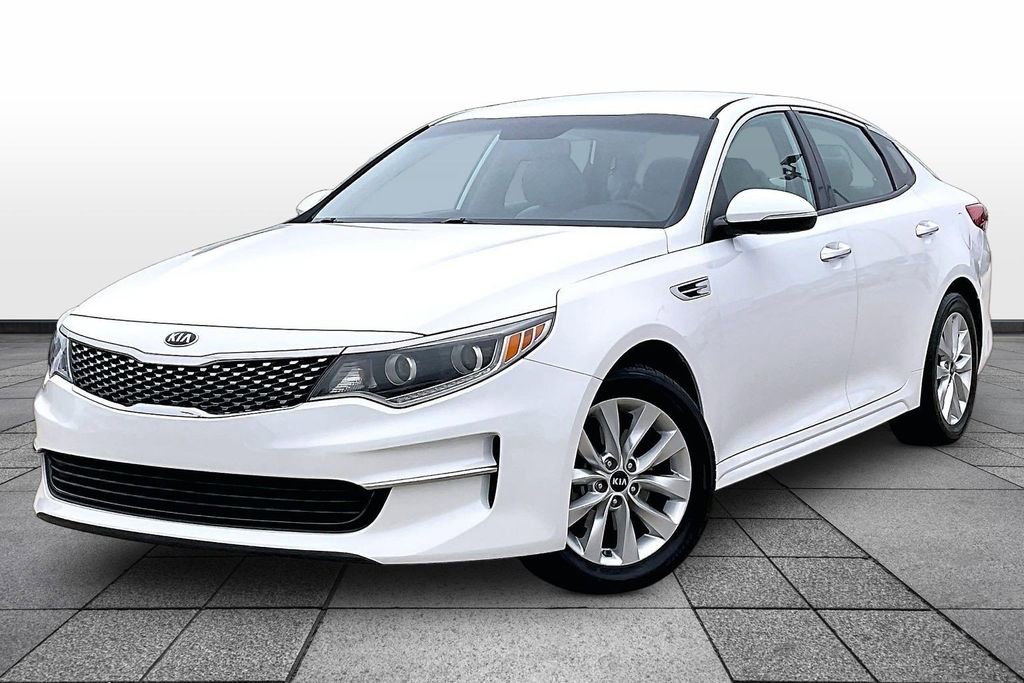 Used 2017 Kia Optima EX