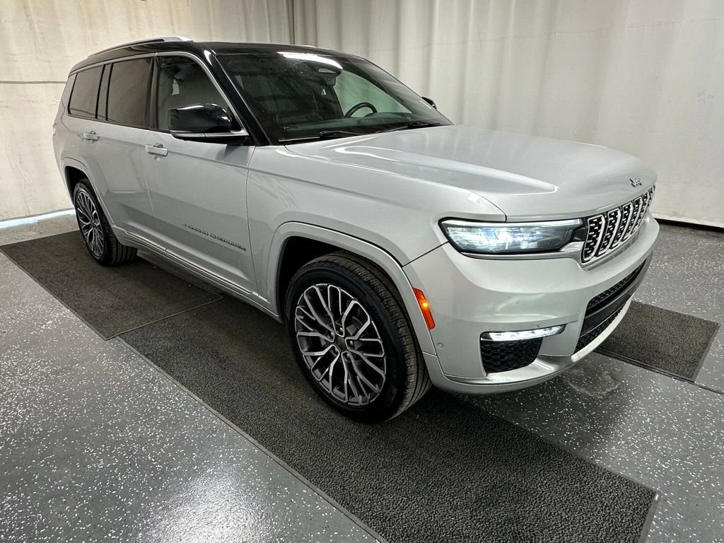 Used 2021 Jeep Grand Cherokee L Summit image 2