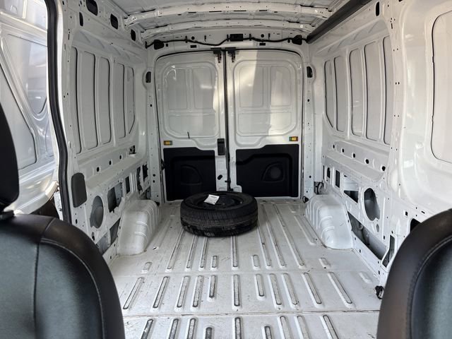 Certified 2023 Ford Transit 250 Medium Roof RWD image 34