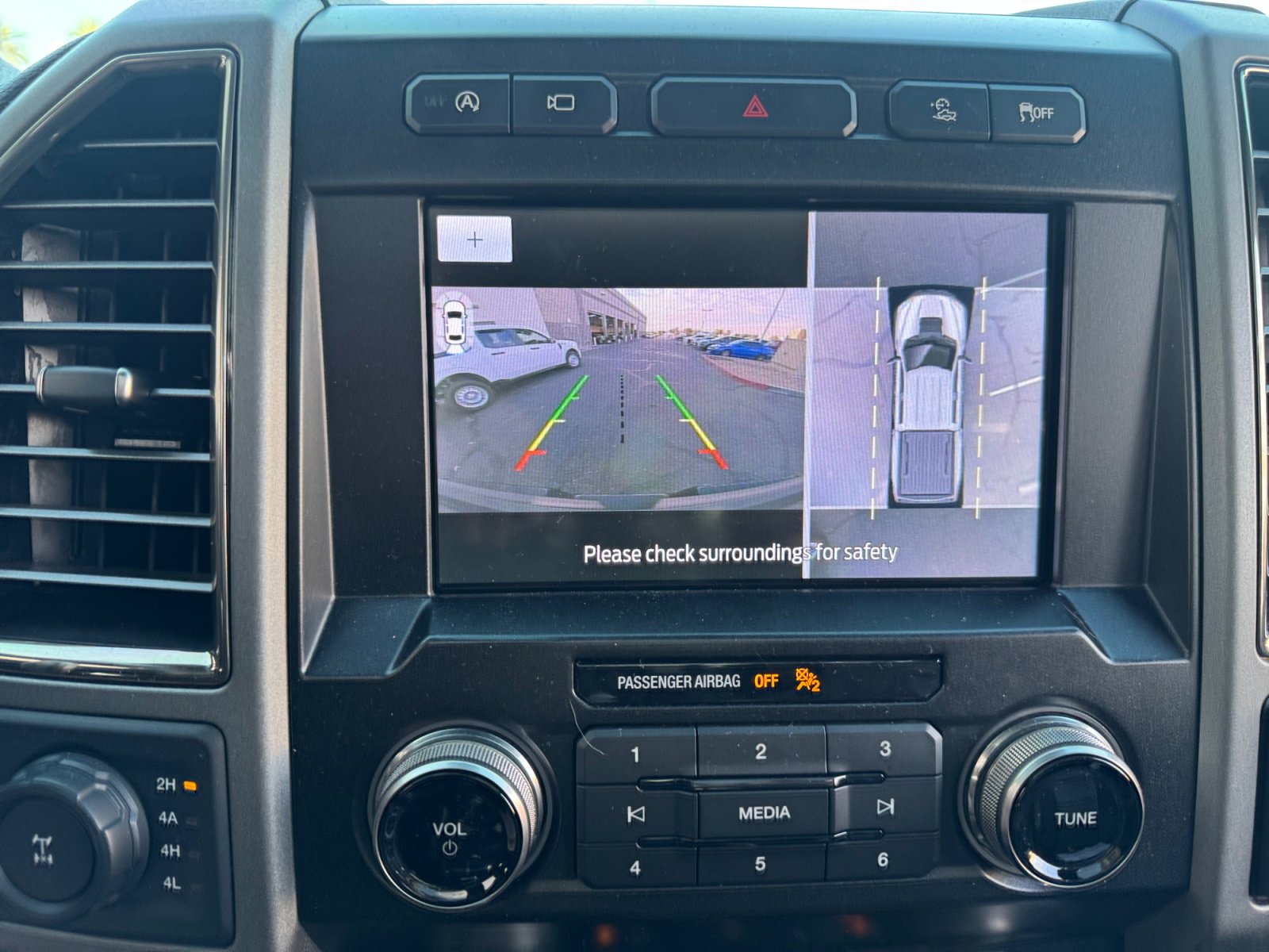 Used 2020 Ford F150 Raptor w/ Equipment Group 802A Luxury image 29