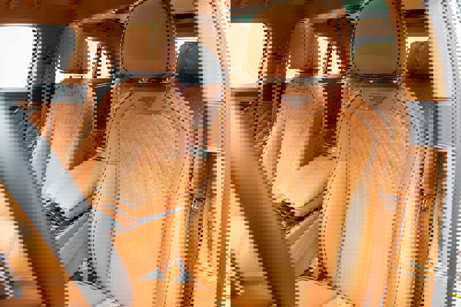 Used 2023 Bentley Flying Spur W12 image 12