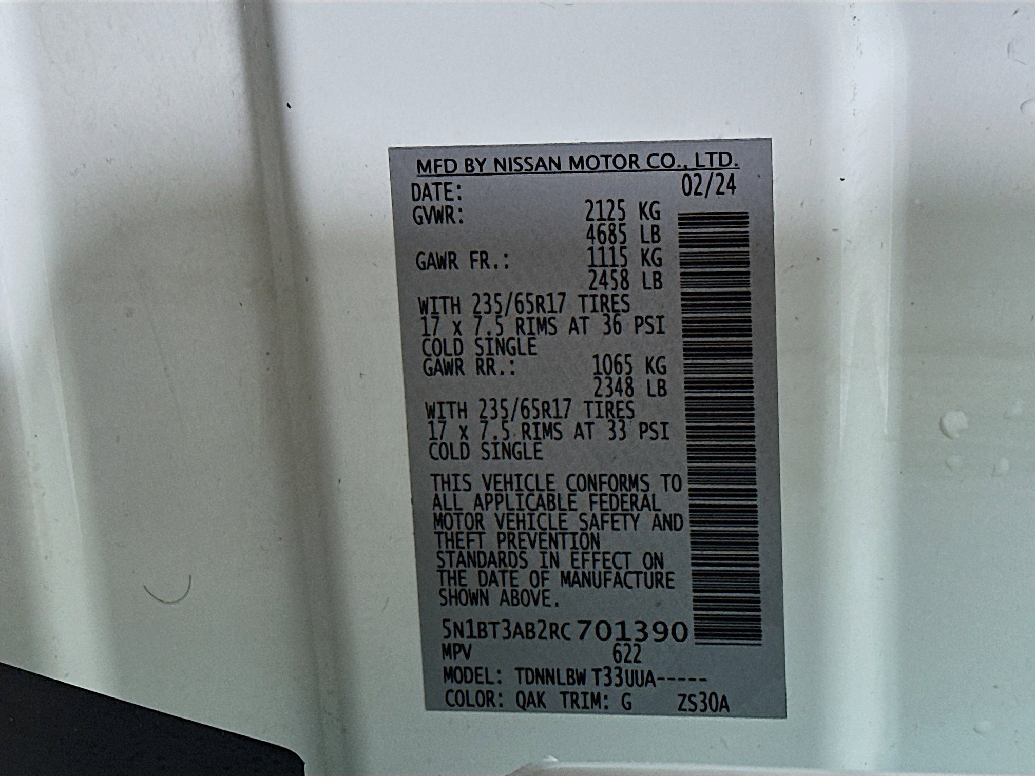 Used 2024 Nissan Rogue S image 29