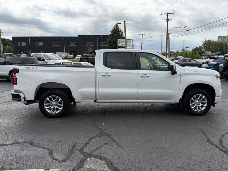 Used 2024 Chevrolet Silverado 1500 RST w/ Convenience Package II AWD/4WD image 4