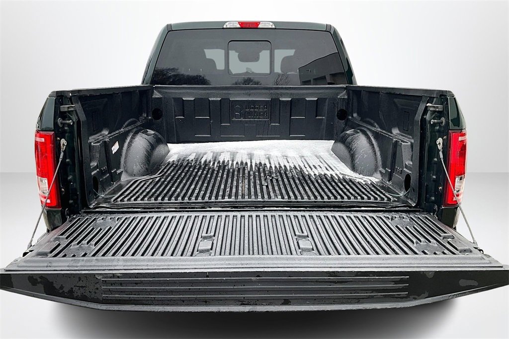 Used 2016 Ford F150 XLT w/ Equipment Group 302A Luxury image 7