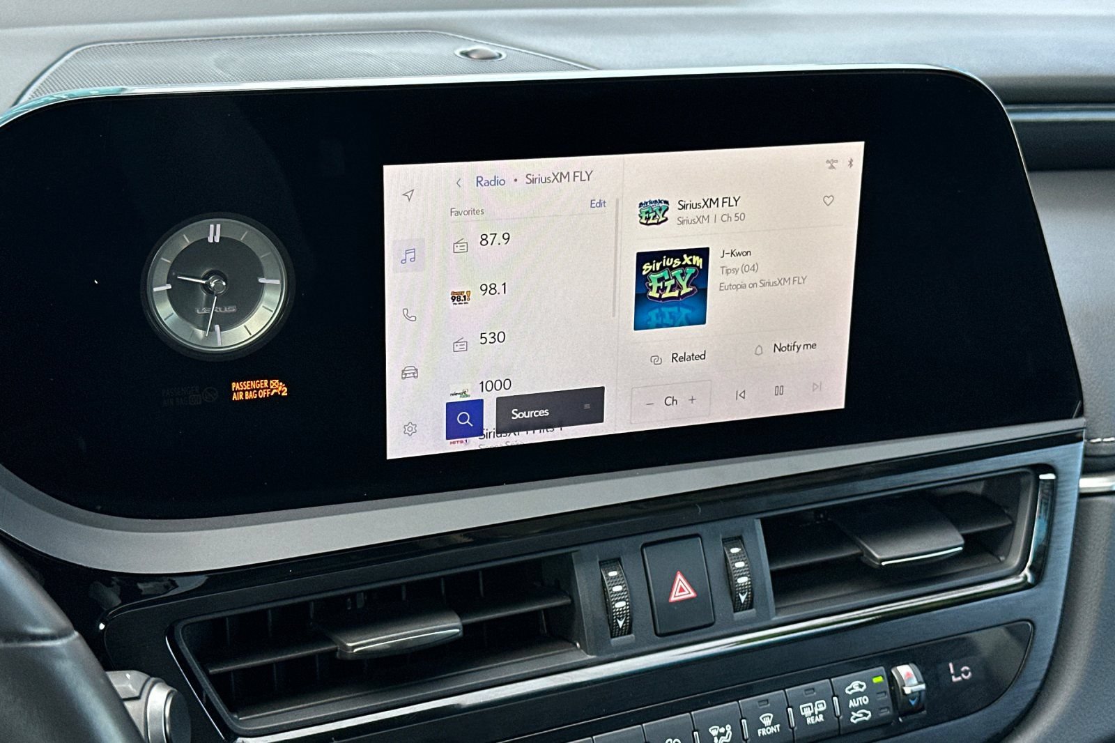 Used 2024 Lexus ES 350 w/ Accessory Package (Z2) FWD image 24