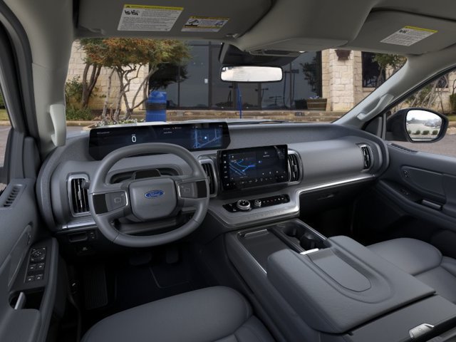 New 2026 Ford Expedition Active RWD image 9