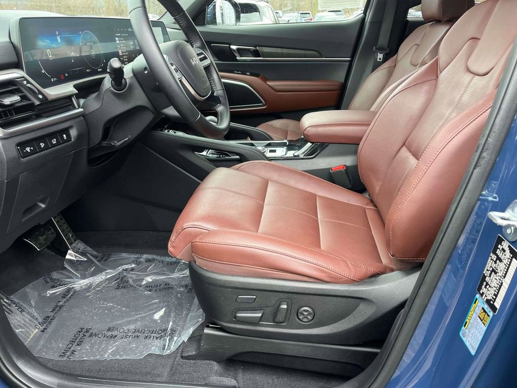 Used 2024 Kia Telluride SX image 18