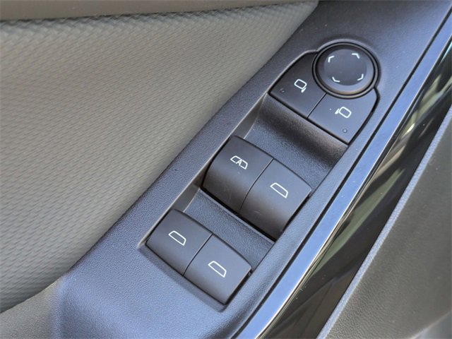 New 2026 Chevrolet Equinox LT image 9