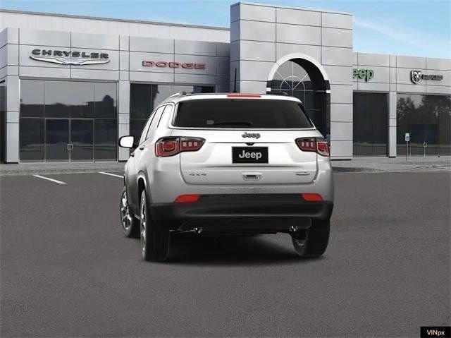 Used 2023 Jeep Compass Latitude w/ Sun and Sound Group image 13