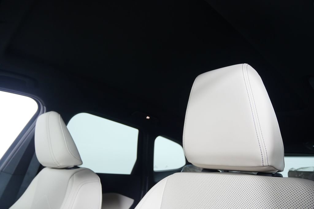 Certified 2025 BMW X1 xDrive28i w/ Convenience Package AWD/4WD image 11