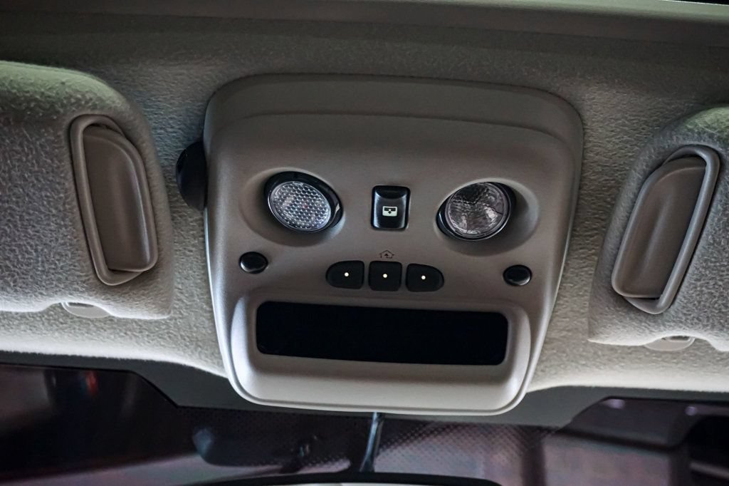 Used 2004 Cadillac Escalade EXT AWD/4WD image 44