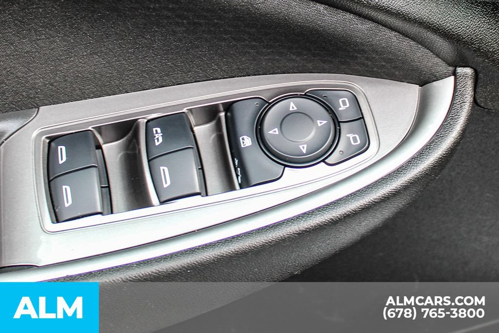 Used 2024 Chevrolet Malibu LT FWD image 32